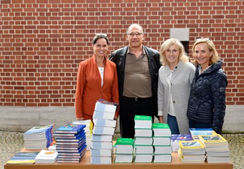 Kohle für Bücher